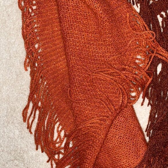 🍂Jeanne Simmons Fall Yarn Fringe Scarf!🍁 - Picture 9 of 11
